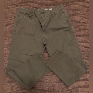 Gap. Khakis. Size 10